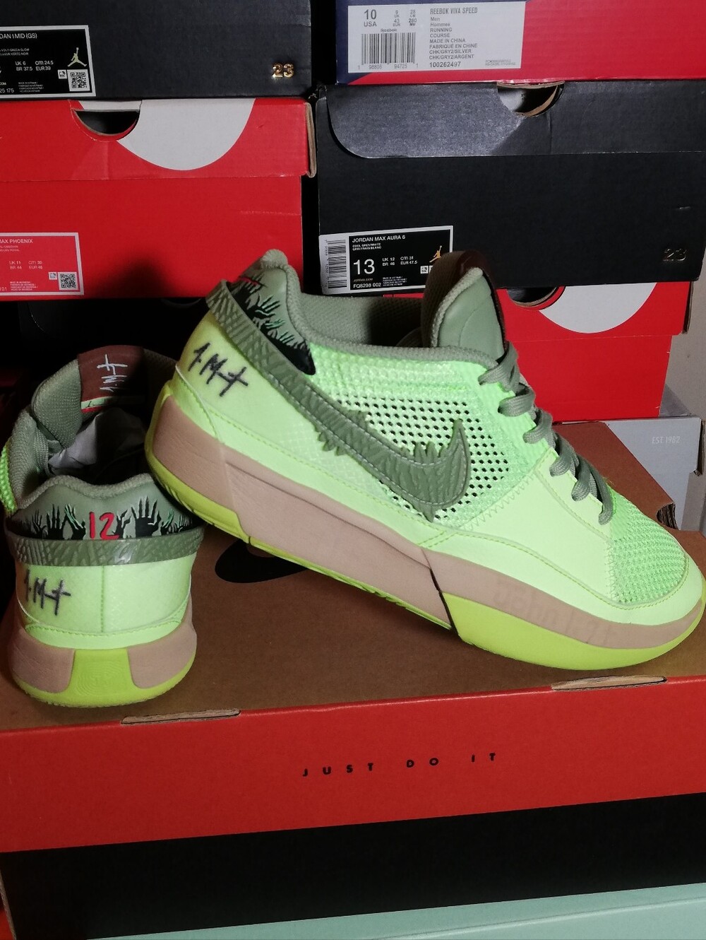 NIKE JA 1 'HALLOWEEN ZOMBIE" WOMEN US SZ 8.5 GOOD COND